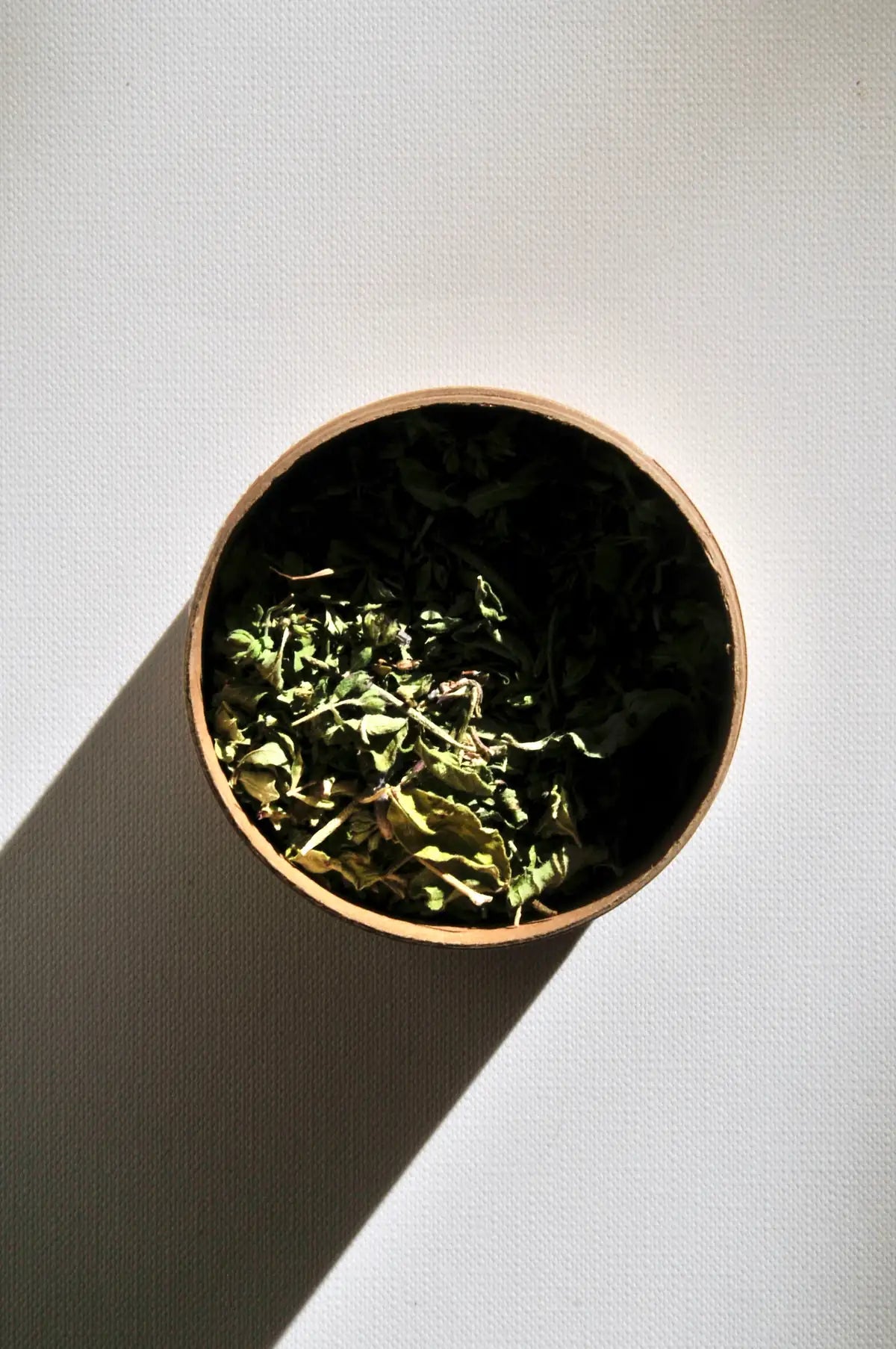 Kräuter der Provinz - Nahaufnahme der getrockneten Kräuter mit Rosmarin