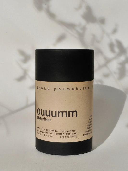 OUUMMM Abendtee - Nahaufnahme der Teemischung mit Zitronenmelisse