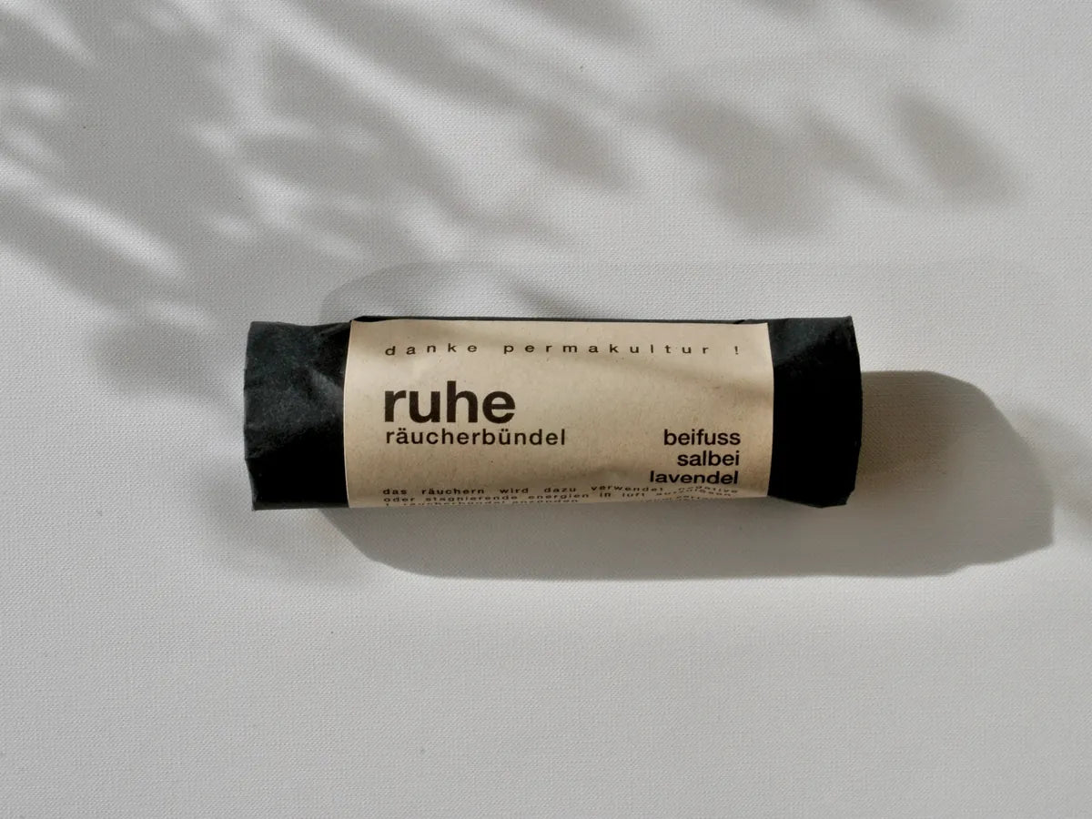 Räucherbündel Ruhe - Handgebundenes Bündel aus Lavendel, Salbei und Beifuß